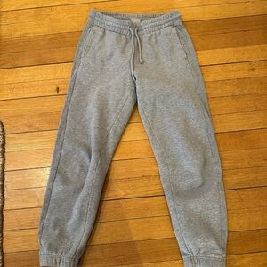 Aritzia Gray Jogger Sweatpants